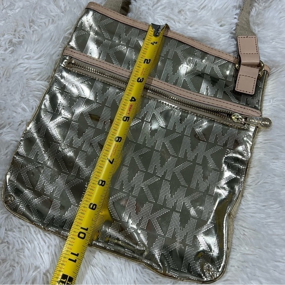 Michael Kors Gold Mirror Metallic Crossbody Purse EUC - Picture 2 of 11
